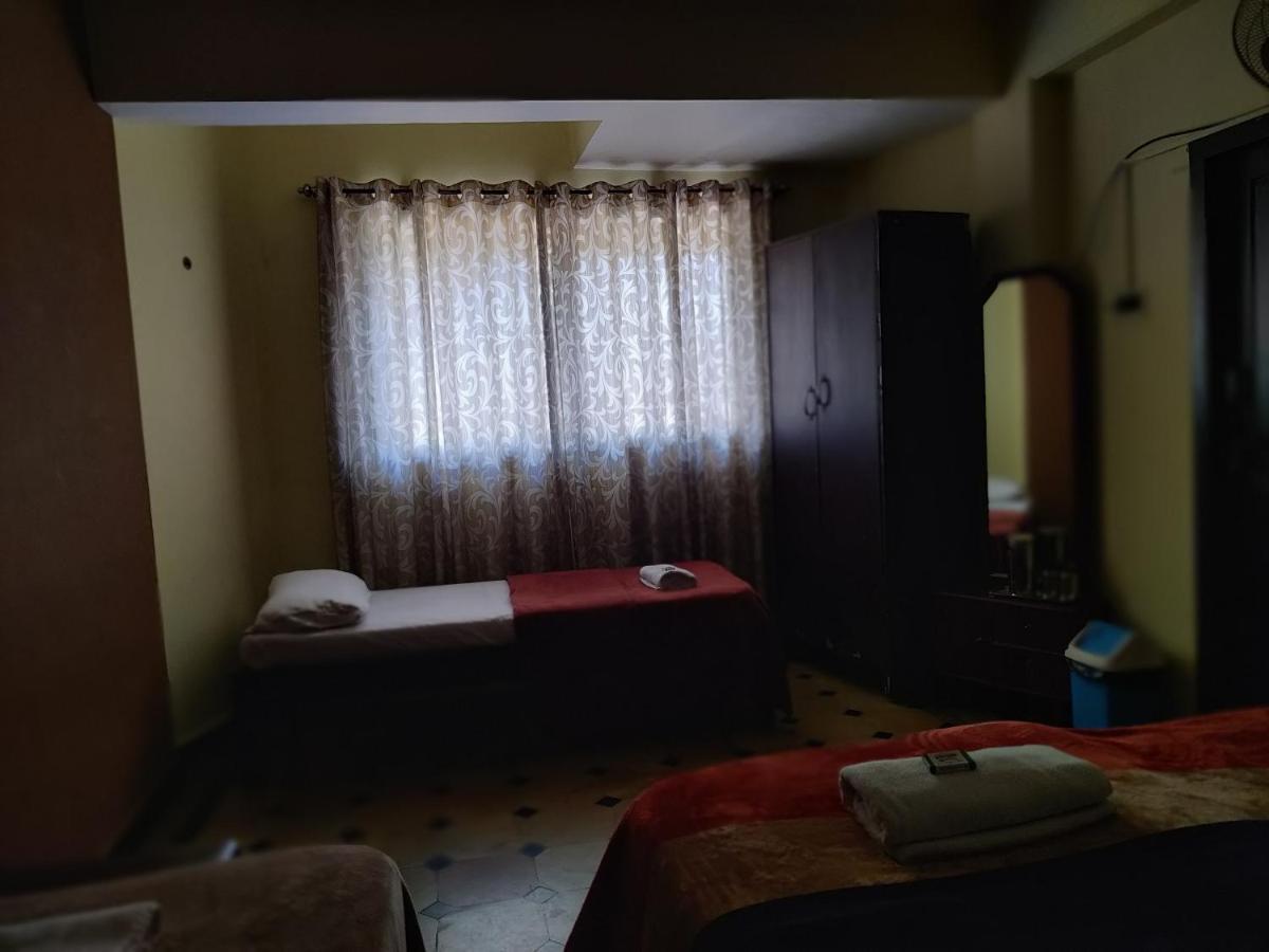 Hotel Caveri Comfort Inn Madikeri Ngoại thất bức ảnh